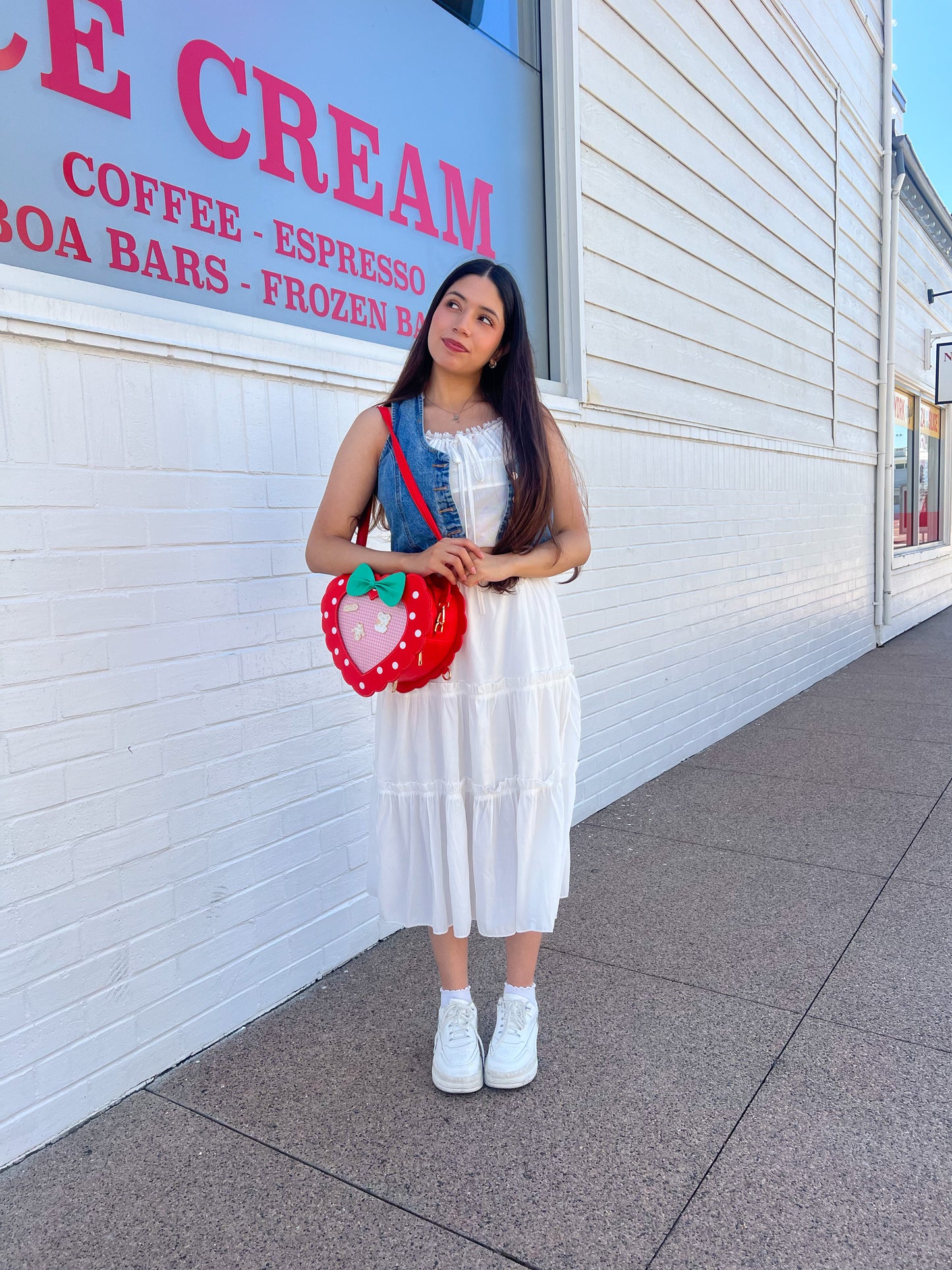 Strawberry Heart Ita Bag (Big)