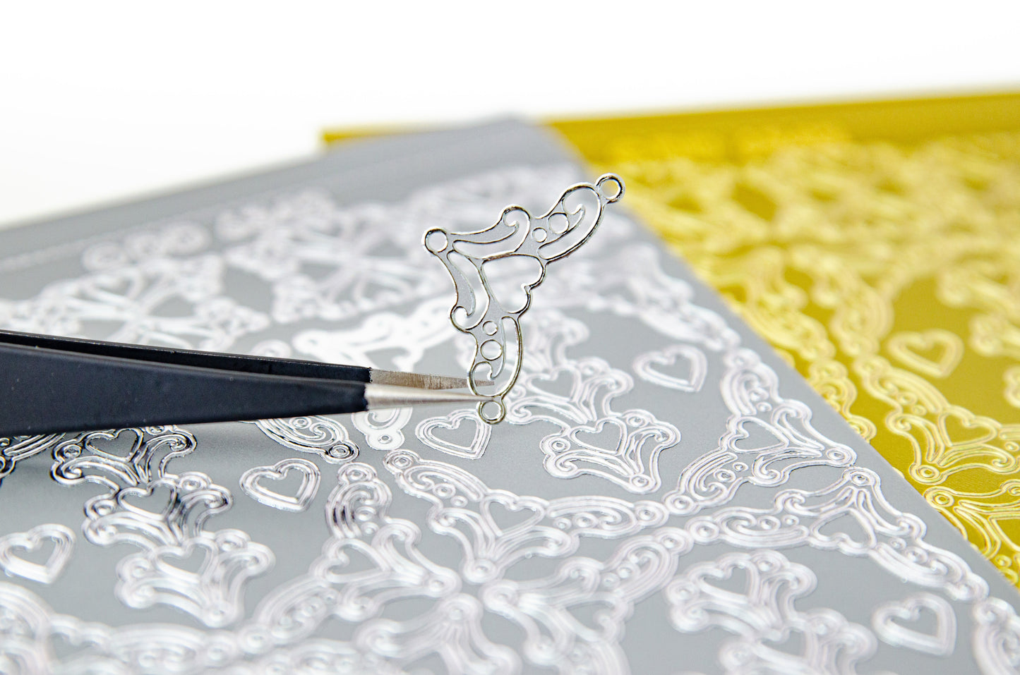 Heart Ornament Border